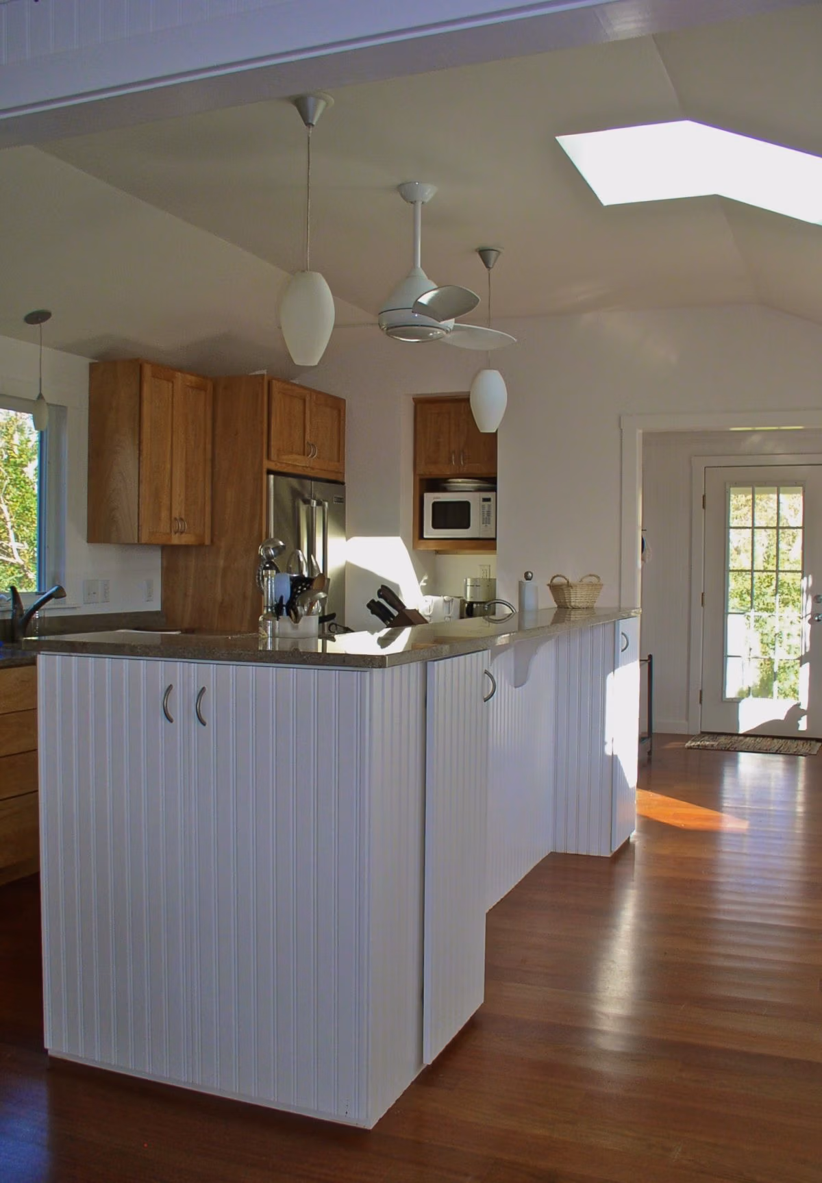 Kitchen design by Duxbury MA architect Joseph B Lanza