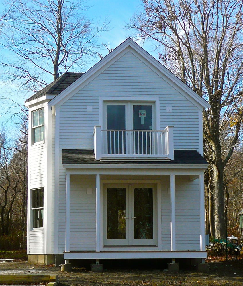 Traditional exterior, Green building design by Duxbury MA architect